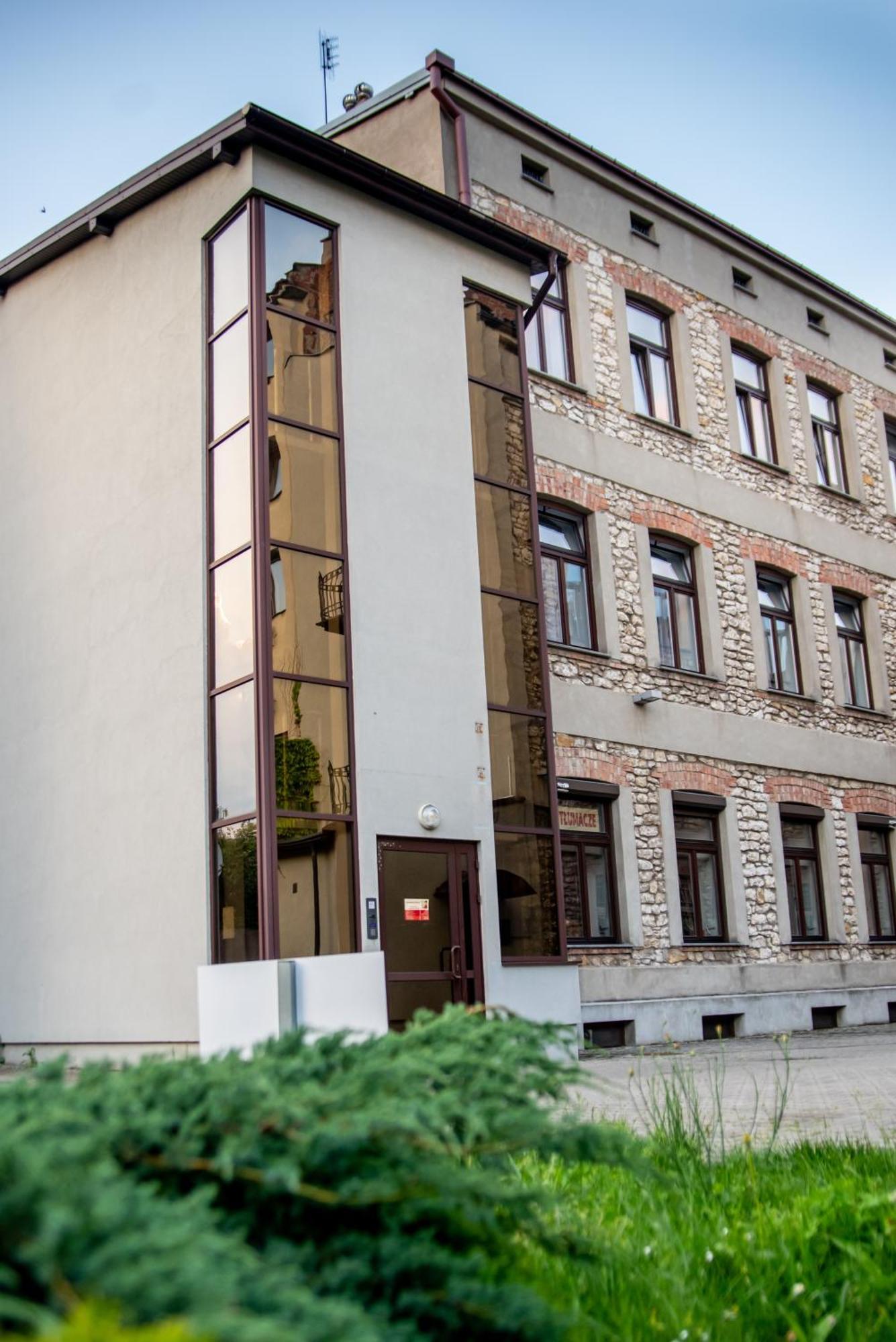 Apartments Czestochowa - Sloneczna Kamienica Exterior foto